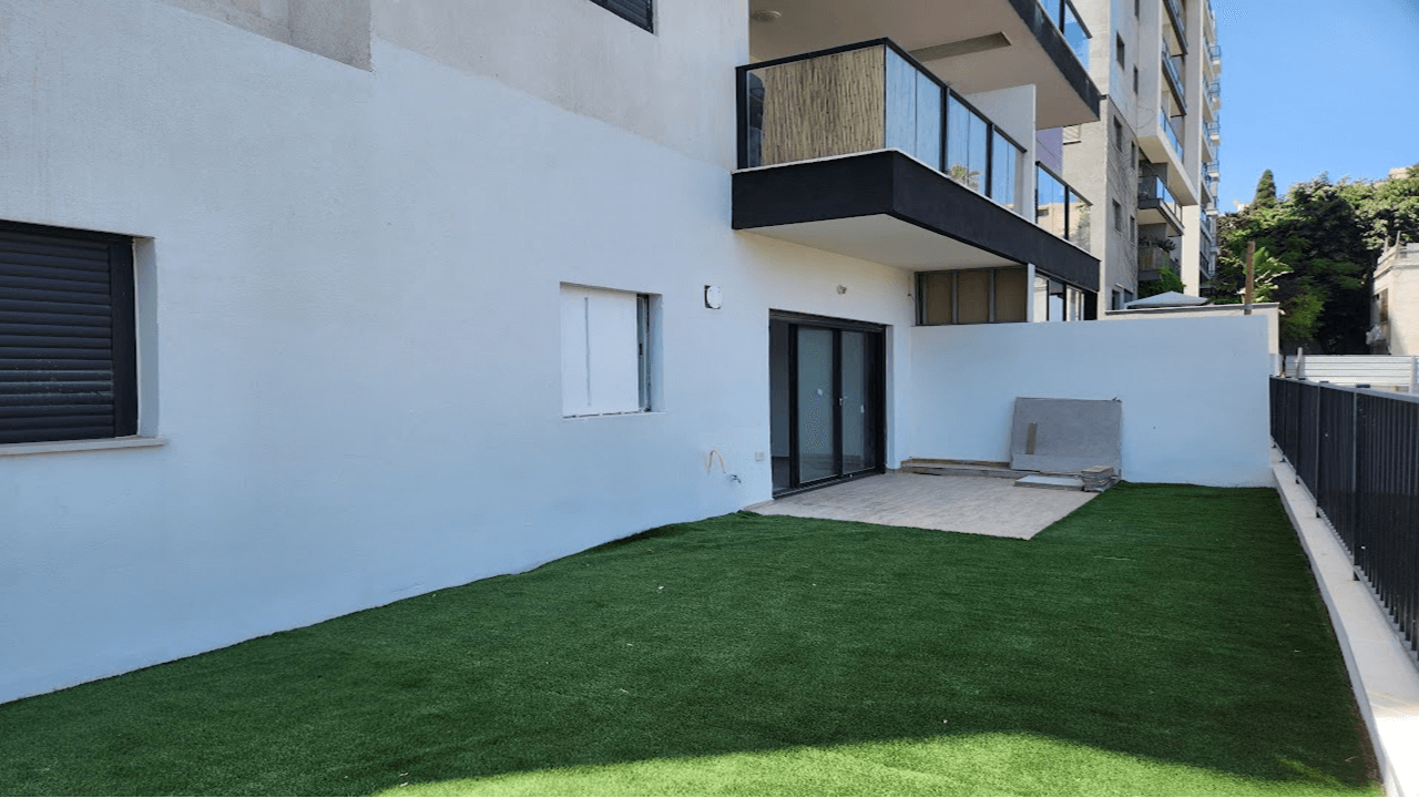 דירת גן למכירה ברמת גן 4 חדרים בשכונת מרום נווה