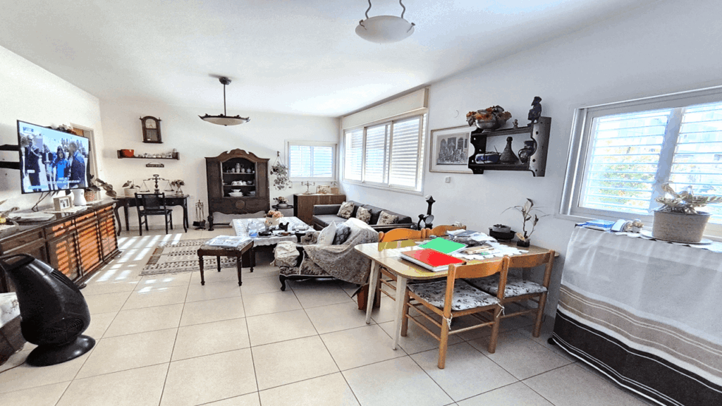 דירה למכירה ברמת גן 4 חדרים בשכונת תל יהודה