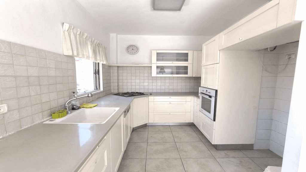 דירה למכירה ברמת גן 3.5 חדרים בנווה רם