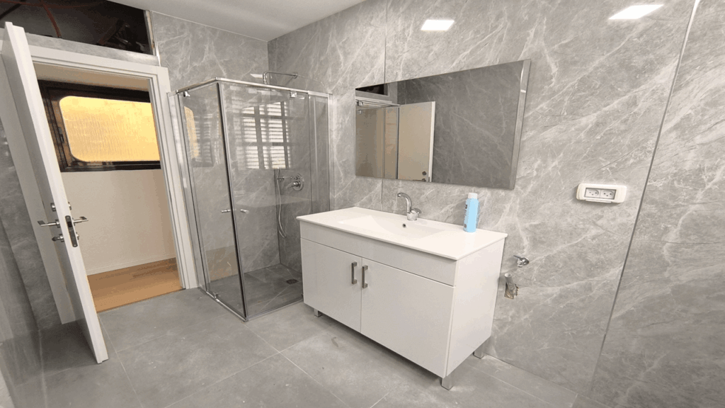 דירה להשכרה ברמת גן ברחוב הרצל